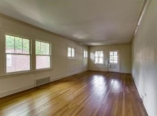 2321 Ridgeway Ave, Evanston, IL 60201