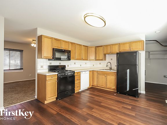 5th image of 208 Mulberry Dr