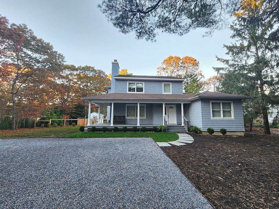 1 Wards Path, Hampton Bays, NY 11946 Zillow