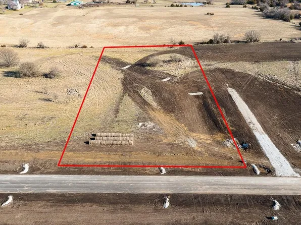 LOT 32 235th St, Tonganoxie, KS 66086