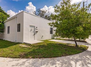 445 NW 77th St #445, Miami, FL 33150