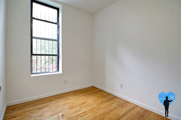 Rented by Next Door Realty NYC | media 15