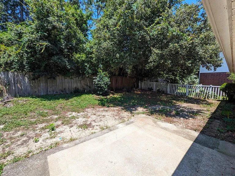 1020 Freeport Ct — Photo 19