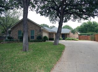 4003 Cherryhill Ct, Arlington, TX 76016