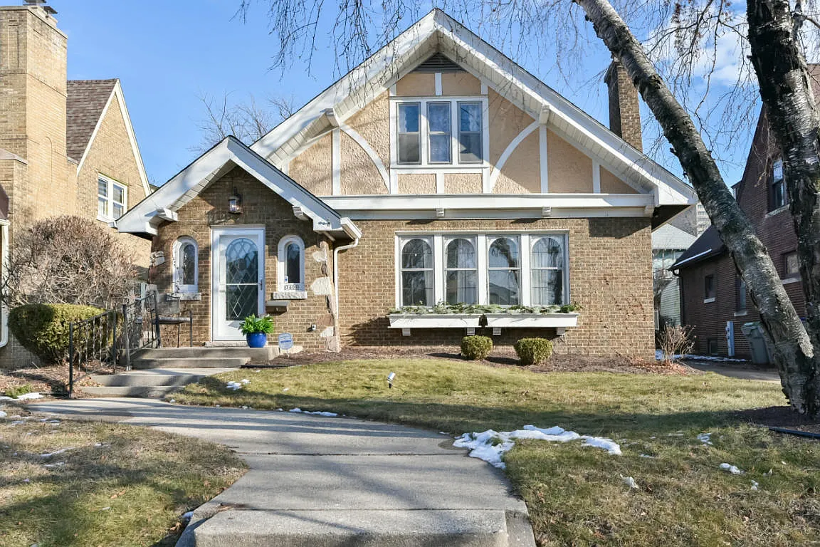 3408 N Murray Ave photo 1