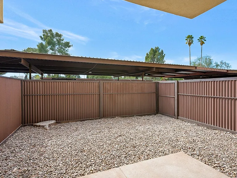 El Dorado Apartments — Photo 70