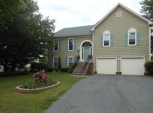 1012 Dulaney Mill Dr, Frederick, MD 21702