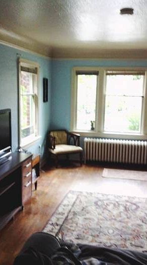 2nd image of 726 10th Ave E APT 3