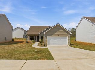216 Venture Dr, Jackson, GA 30233