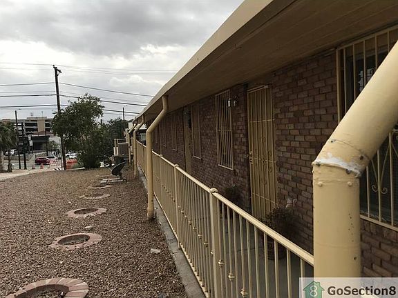 2nd image of 2801 N Kansas St #8