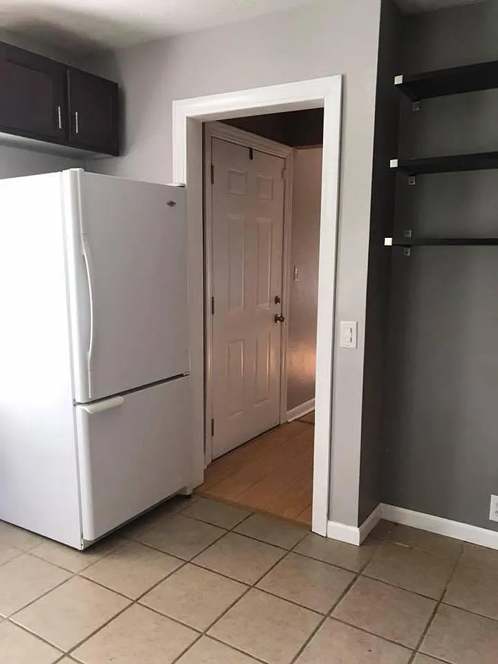 611 Maywood Ave photo 1