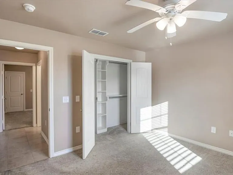 4011 Stonebridge Dr — Photo 7
