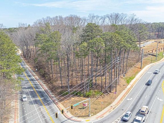 5th image of 5646 Covington Hwy