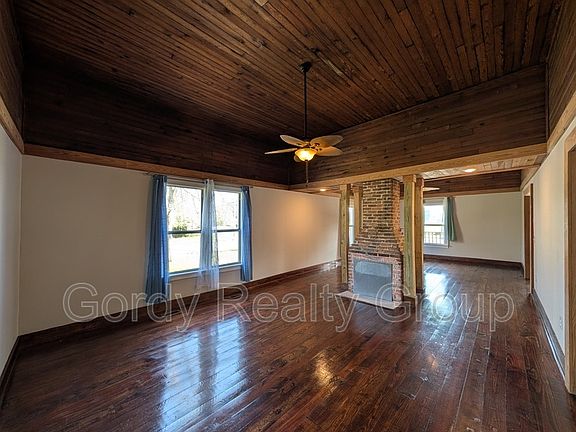 5th image of 5443 10th St