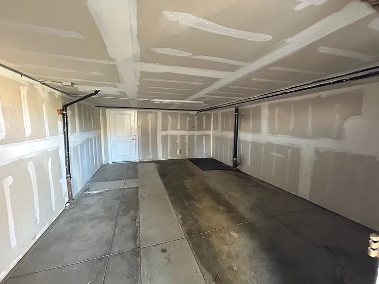 Anita Road Apartments — Photo 6