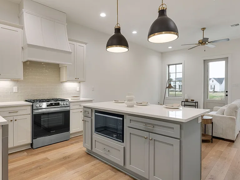 315 Sandstone Ave #101 — Photo 1