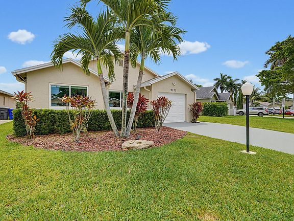 5th image of 9123 PINE SPRINGS Drive