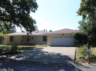 116 Meadowlake Dr, Hot Springs National Park, AR 71913