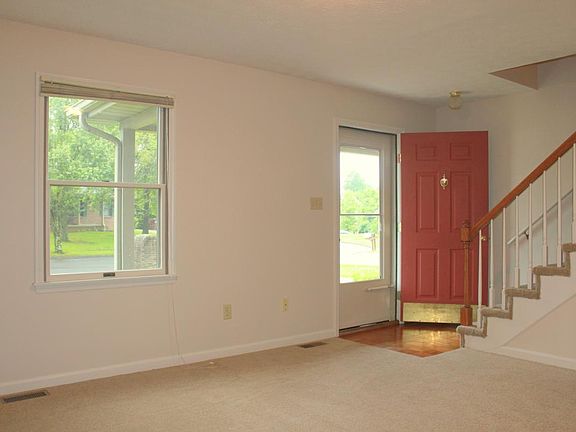 2nd image of 217-219 Anthony Dr
