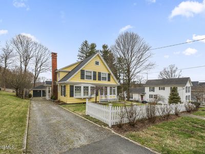 100 Franklin St, Lee, MA, 01238