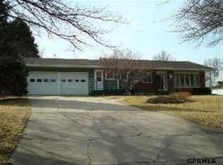 449 E 11th St, Wahoo, NE 68066
