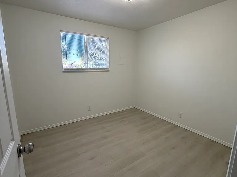 10624 Towner Ave NE #C — Photo 16