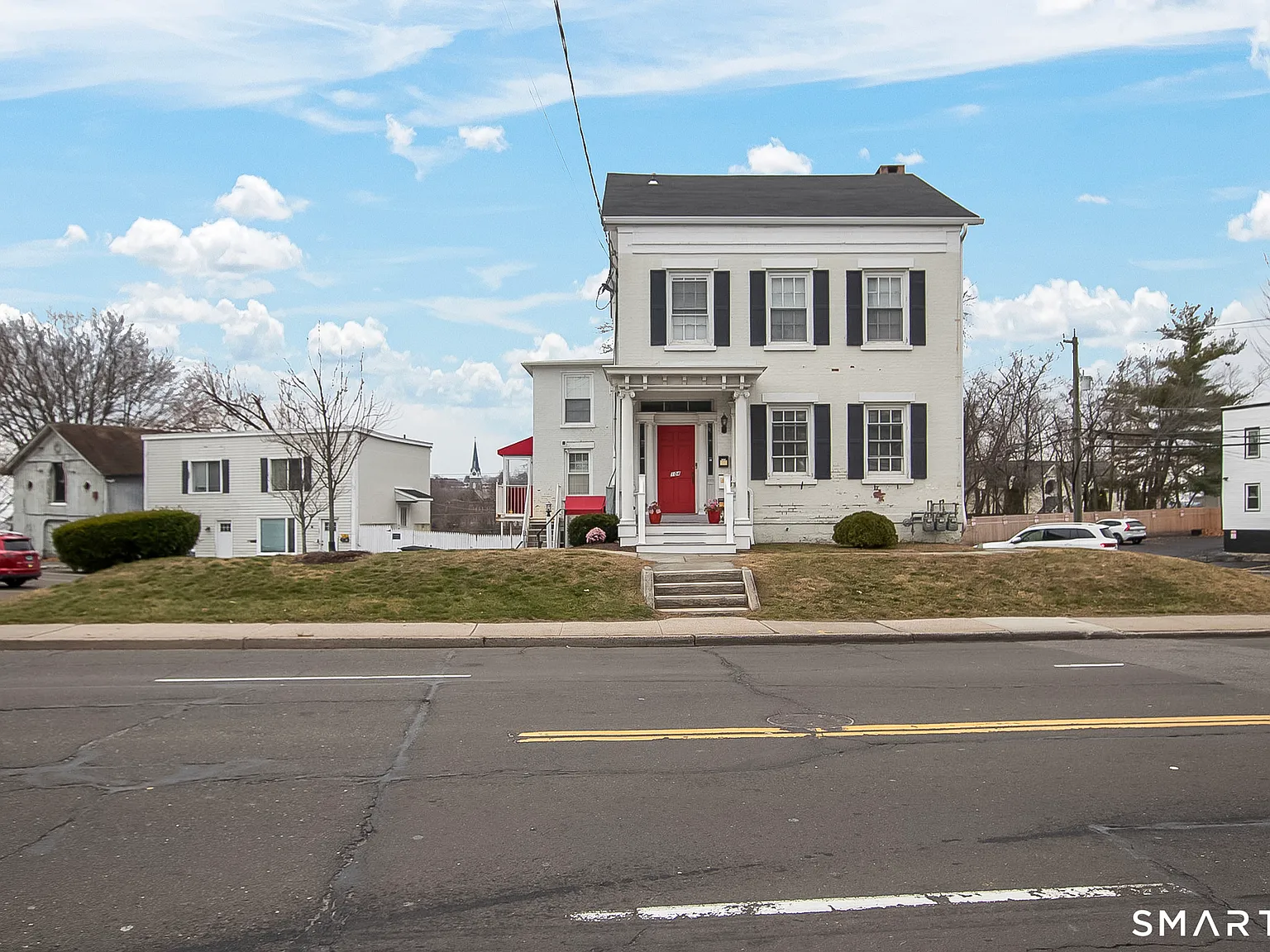 2 bed, 1.0 bath, 1000 sqft, $2,600 — Photo 2
