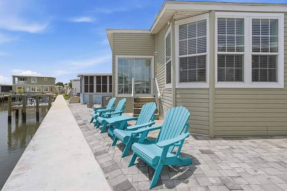 2 bed, 1.5 bath, 811 sqft, $2,800 — Photo 1