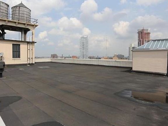 2nd image of 233 Schermerhorn St APT 010E