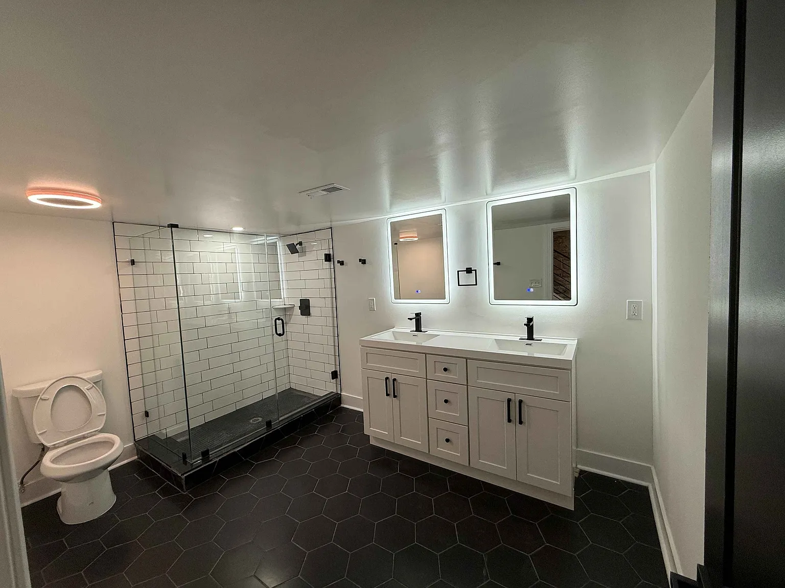 1012 W Lanvale St — Photo 3