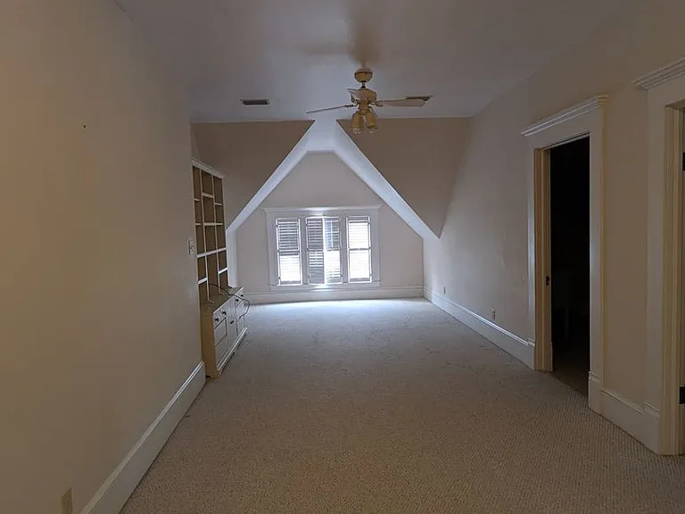 114 W Park Ave — Photo 41