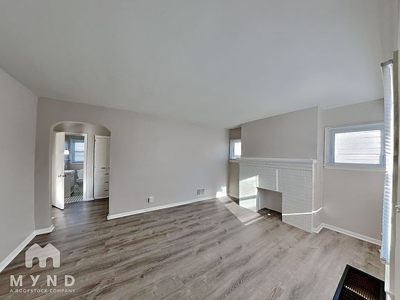 5th image of 635 Oakwood Ave