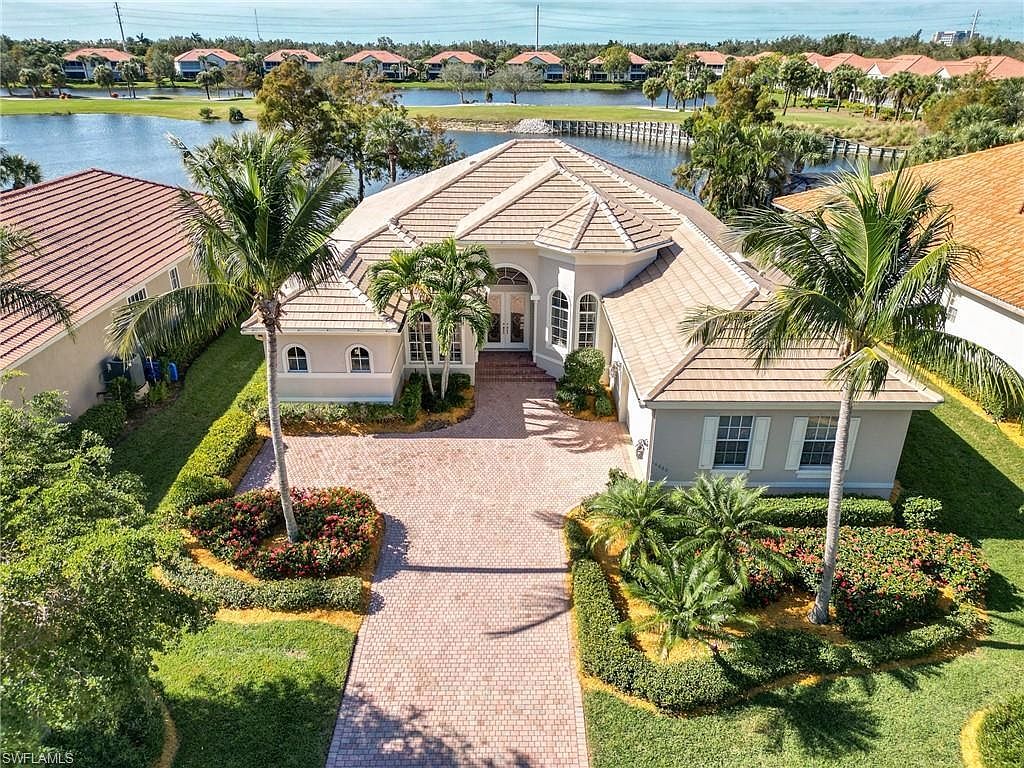 16660 Crownsbury Way