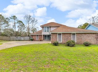 2414 Burke St, Gulfport, MS 39507