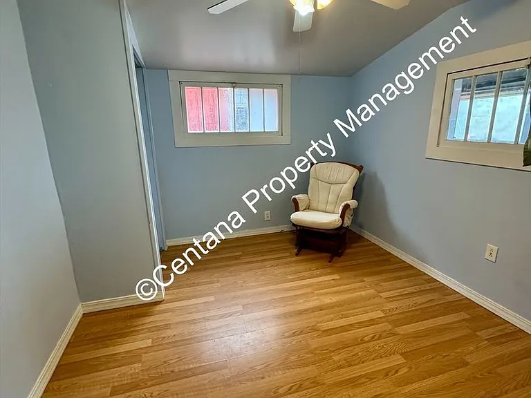330 W Daly St — Photo 16