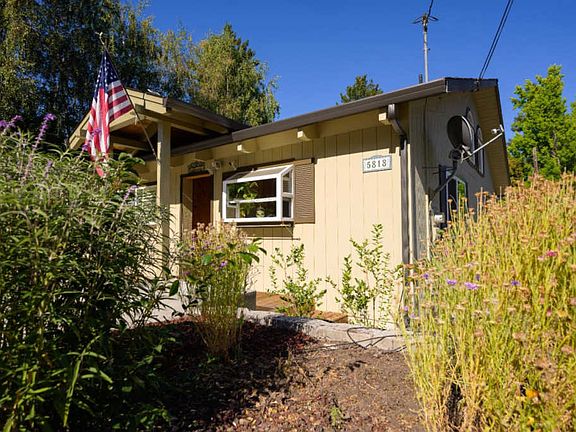 2nd image of 5818 Plateau Dr