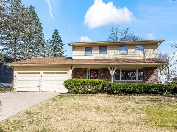 1550 S Lynnwood Dr, Decatur, IL 62521