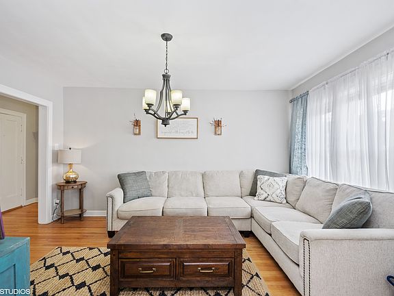 3rd image of 4318 W Lawrence Ave APT 2S