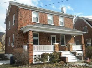 919 Spring Hill Rd, Staunton, VA 24401