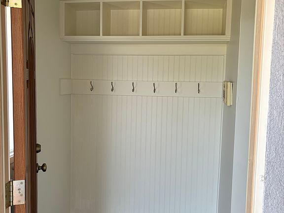3rd image of 2142 W Porter Ave