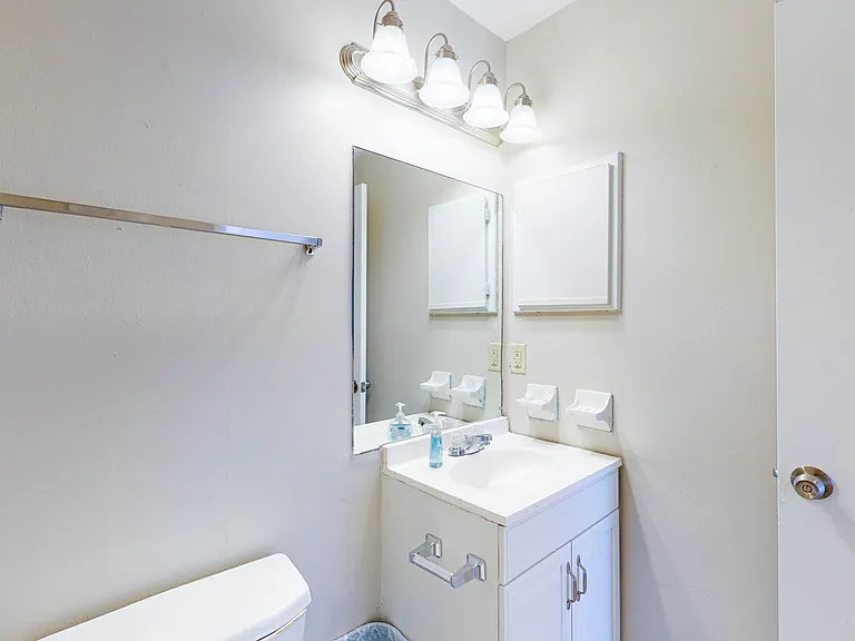 6189 Charring Cross Ct — Photo 17
