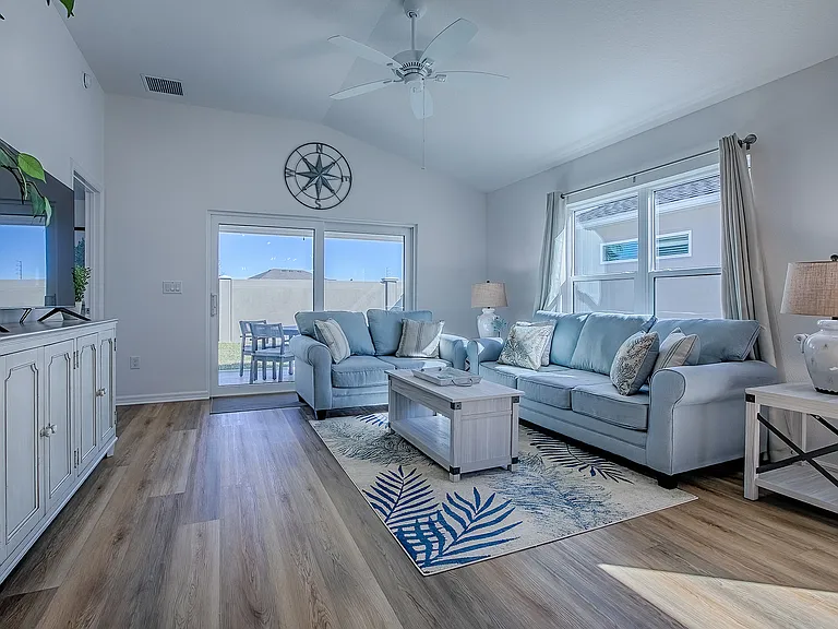 1669 Cadorette Dr — Photo 11