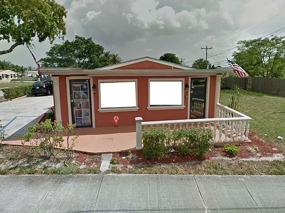 3rd image of 6900 Taft St