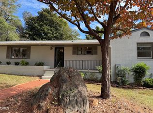 316 Hillsboro St, Pittsboro, NC 27312