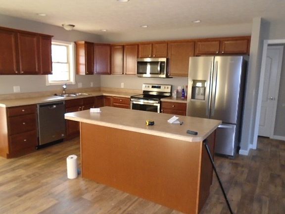 3rd image of 8083 E Hoover Dr