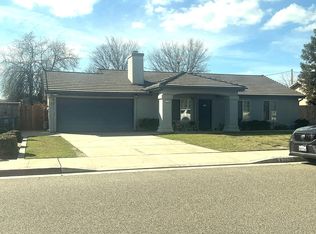3239 Lee St, Selma, CA 93662