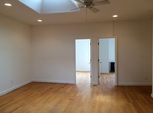 428 Lorimer St APT 3, Brooklyn, NY 11206