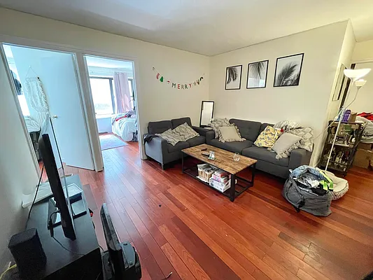 Rented by Olympia House Delaware LP | media 21