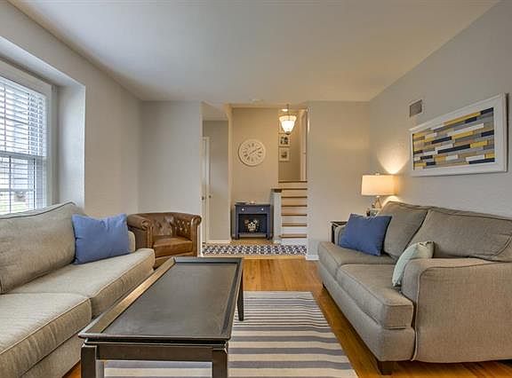 3rd image of 9304 Moody Park Dr
