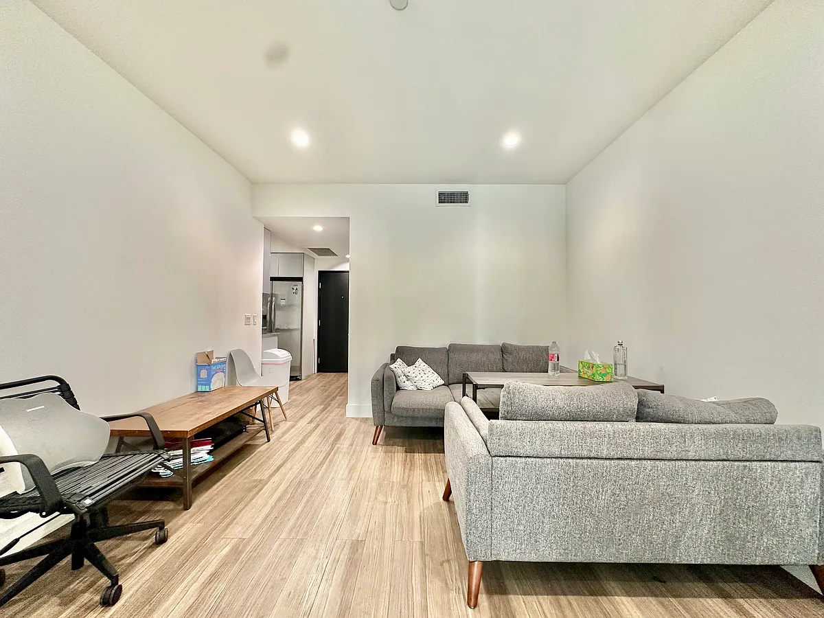 Floor plan 3 Bed 2 Bath